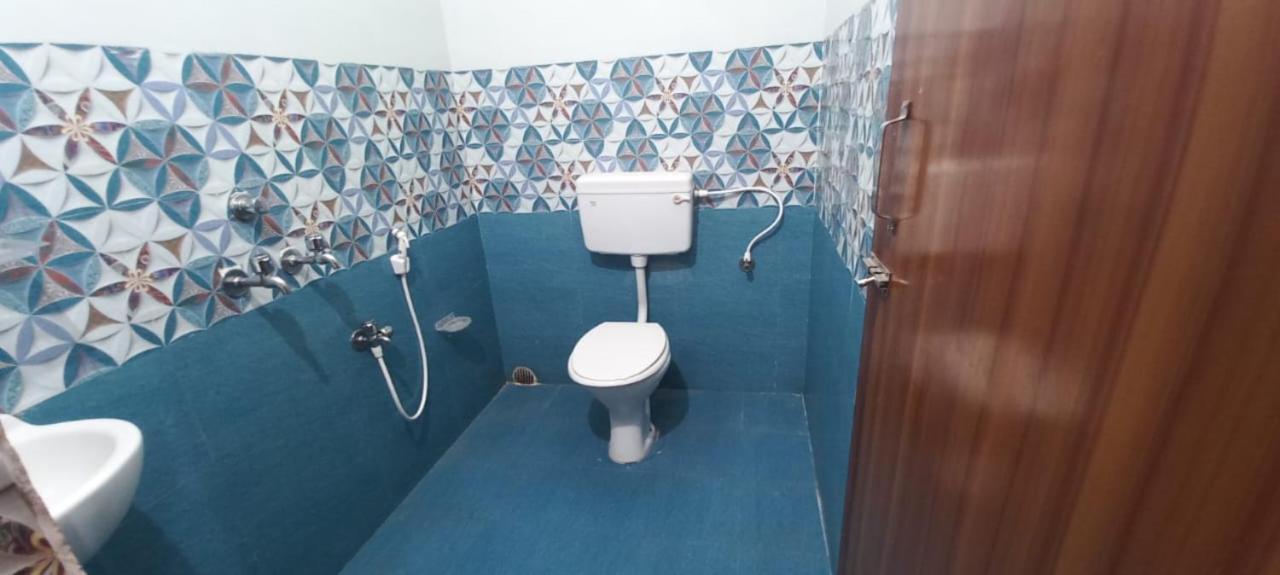 Goroomgo Neelachal Holiday Nibasa Puri Near Sea Beach Area - Perfect Location With Excellent Service Awarded Esterno foto